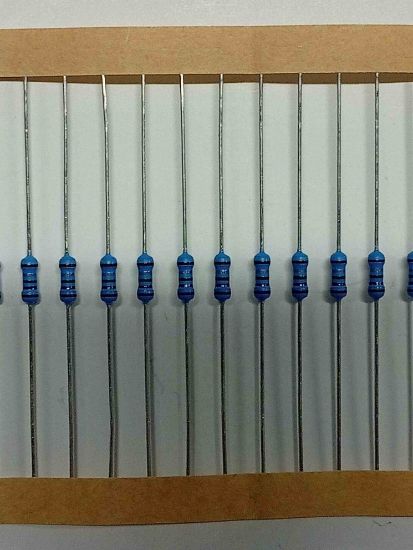 MF0207FTE52-1R05 1R05 0.6W  YAGEO 1/2W DİRENÇ resmi