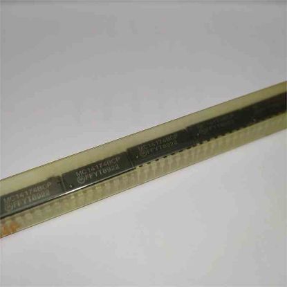 MC14174BCP ENTEGRELER resmi