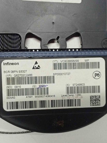 BCR08PNE6327 TRANSİSTÖR resmi