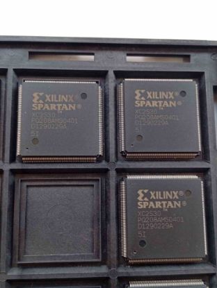 XC2530PQ208AMS041 ENTEGRELER resmi