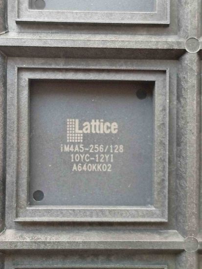 MACH4A5-256/128 LATTICE TRİMER resmi