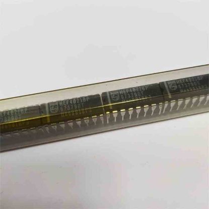 HEF4021BP ENTEGRELER resmi