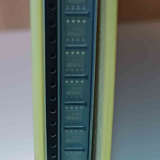 TL431CDT SOIC8 ST ENTEGRELER resmi