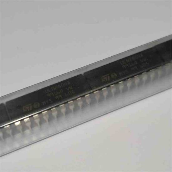 ULN2804A DİP ST ENTEGRELER resmi