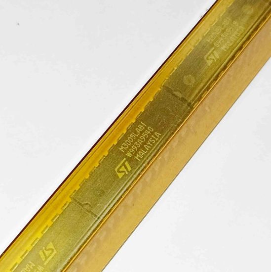M3005LABI DIP STMicroelectronics ENTEGRELER resmi