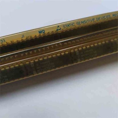 MM74HCT373N DİP NSC 74 SERİSİ ENTEGRELER resmi