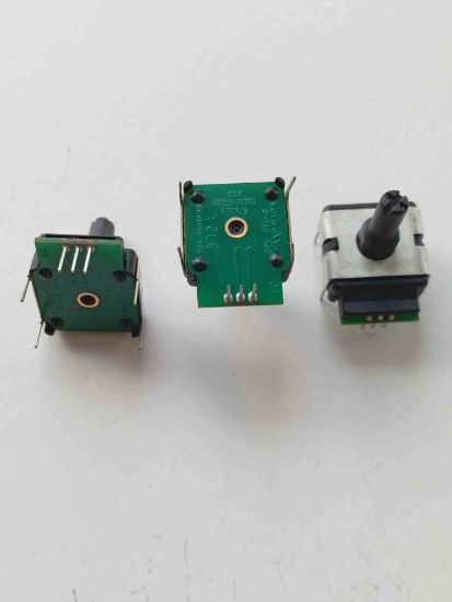 03158-13301 RU resmi