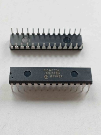 PIC16C73A-20I/SP ENTEGRE resmi