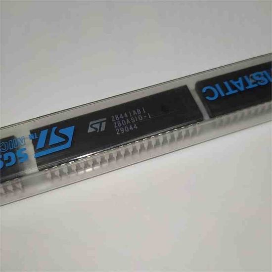 Z8441AB1 DIP ENTEGRELER resmi