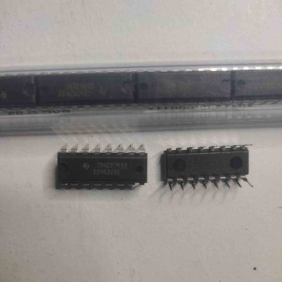 CD4532BE DIP ENTEGRELER resmi