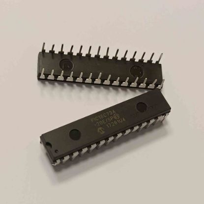 PIC16C73A-20E/SP resmi