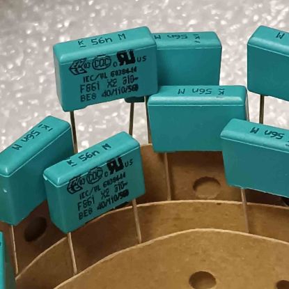 F861AG563M310L 56NF 310VAC 10 0.2 KEMET POLYESTER KONDANSATÖR resmi