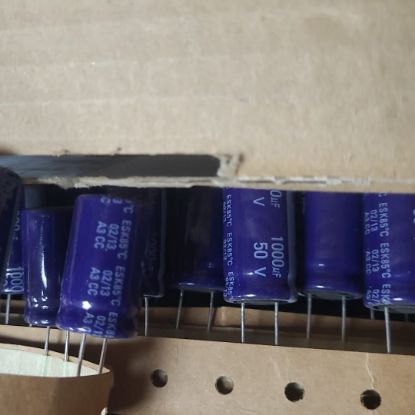 ESK108M050AM7ER 1000MF 50V 16x26 KEMET ELKO KONDANSATÖR resmi