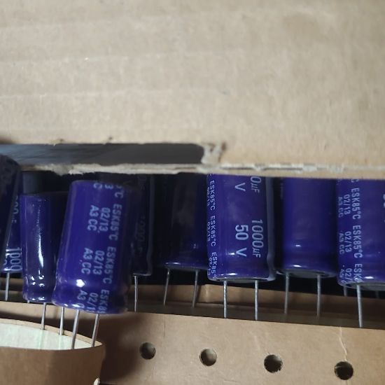 ESK108M050AM7ER 1000MF 50V 16x26 KEMET ELKO KONDANSATÖR resmi