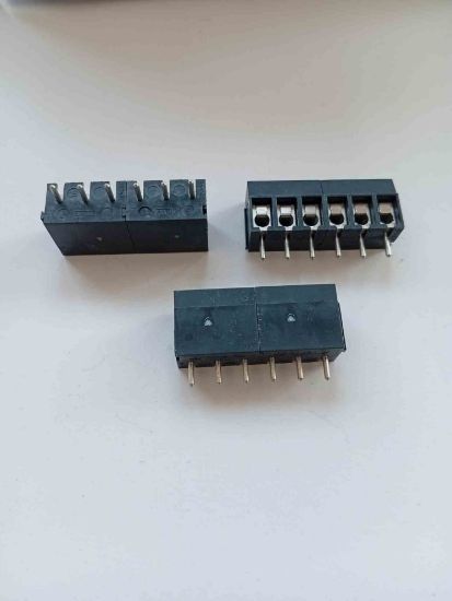 AK100 6DS 50V 6POS SOKET resmi