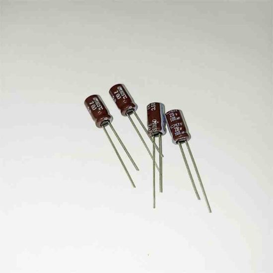 100MF 25V 6x11 NİPPON ELKO KONDANSATÖR resmi