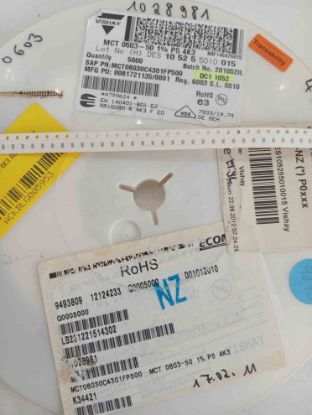 MCT06030C430FP500 4K3 603 VISHAY SMD DİRENÇ resmi
