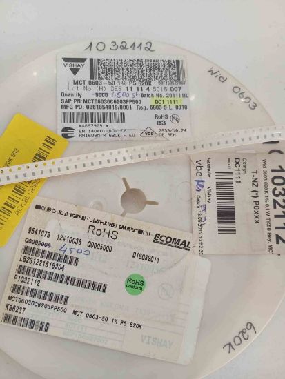 MCT06030C6203FP500 620K 603 VISHAY SMD DİRENÇ resmi