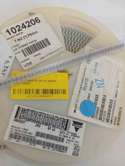 OMM02070R0BPE3 0R 207 VISHAY SMD DİRENÇ resmi