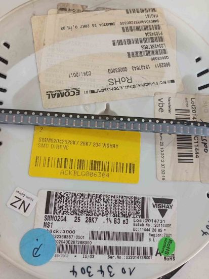 SMM02042528K7 28K7 204 VISHAY SMD DİRENÇ resmi