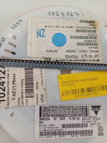 SMM020450180R 180R 204 VISHAY SMD DİRENÇ resmi
